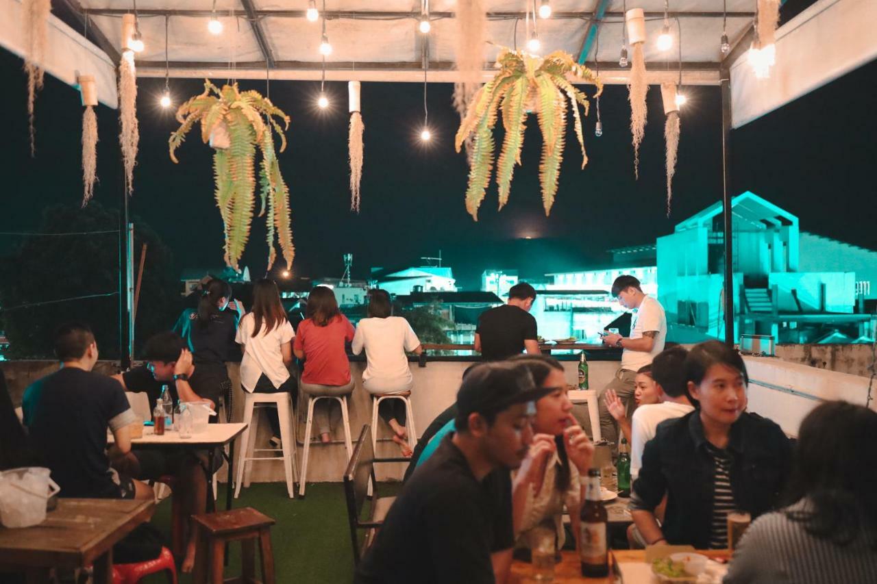 Sook Cafe And Youth Hostel Chiang Rai Dış mekan fotoğraf